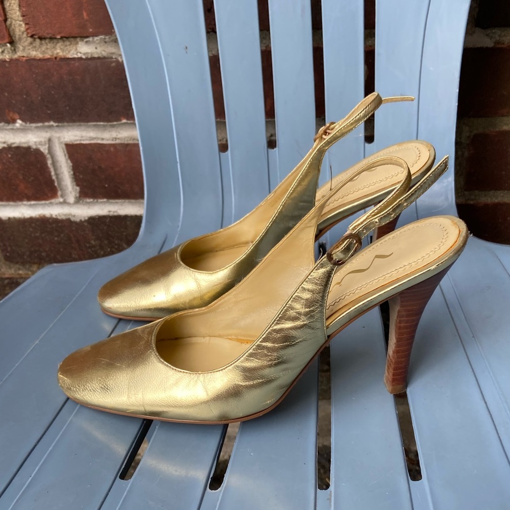 Gold Nina sling back heels pumps